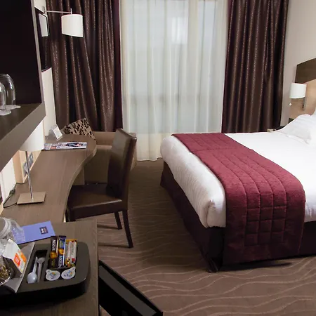Kyriad Prestige Lyon Est - Saint Priest Eurexpo Hotel&SPA-2