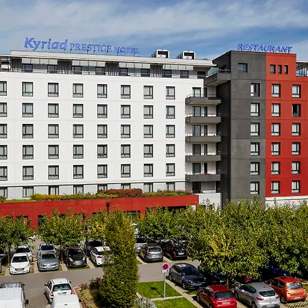 Kyriad Prestige Lyon Est - Saint Priest Eurexpo Hotel And Spa-2