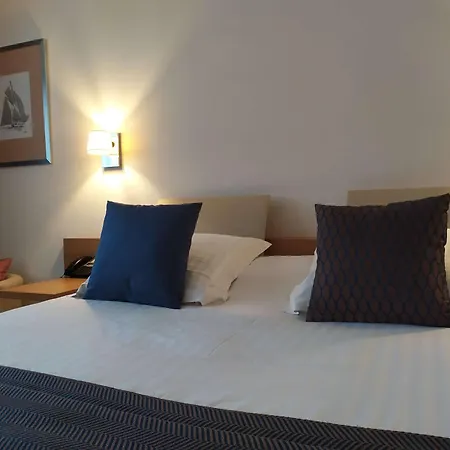 Best Western Premier Hotel Du Vieux-Port-2