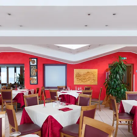 Hotel Lovere Resort&Spa-3