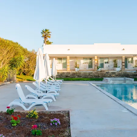 Relais Masseria Casina Dei Cari-3