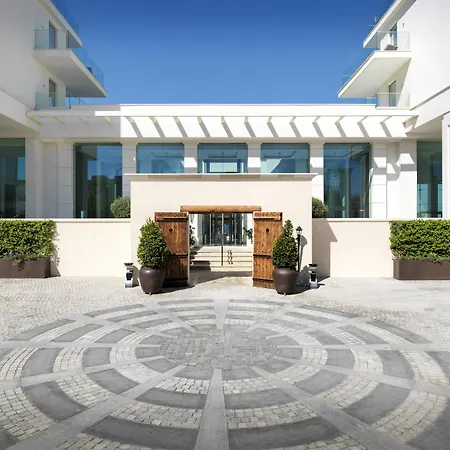 Amavi, Madefortwo Hotels - Paphos (Adults Only)-3