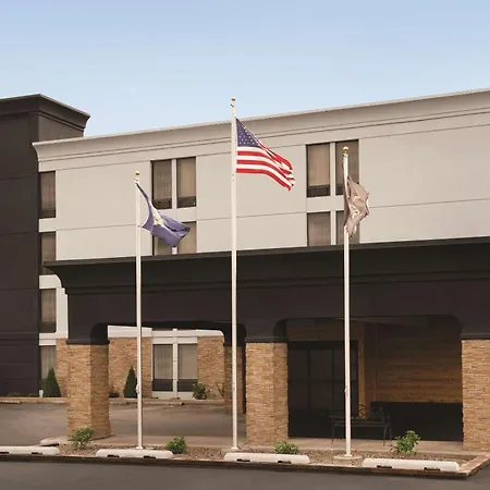 Comfort Inn & Suites Liverpool - Syracuse North-3
