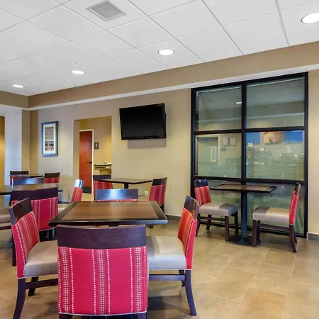 Comfort Inn & Suites Lagrange East-3