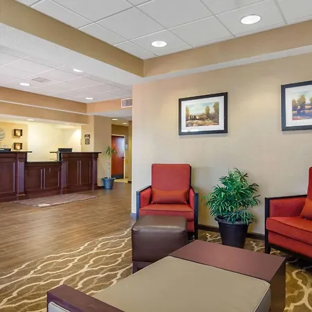 Comfort Inn & Suites Lagrange East-2