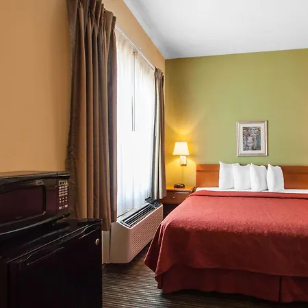 Quality Inn Joplin I-44-2