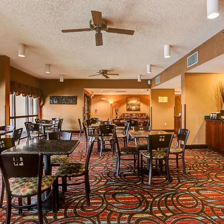 Casino Inn And Suites Tunica Resorts-2