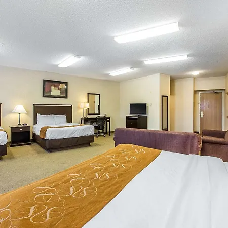 Comfort Suites Summit County-3