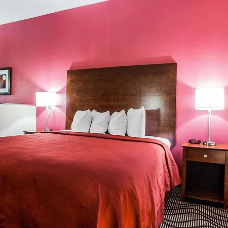 Quality Inn & Suites Altoona - Des Moines-3