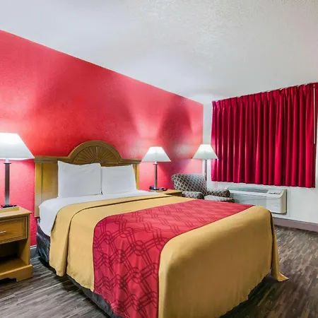 Econo Lodge & Suites Brinkley-2