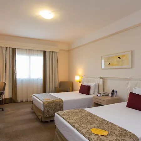 Comfort Suites Londrina-3