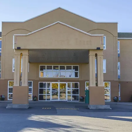 Comfort Inn & Suites-3