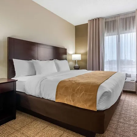 Comfort Suites Lafayette University Area-3
