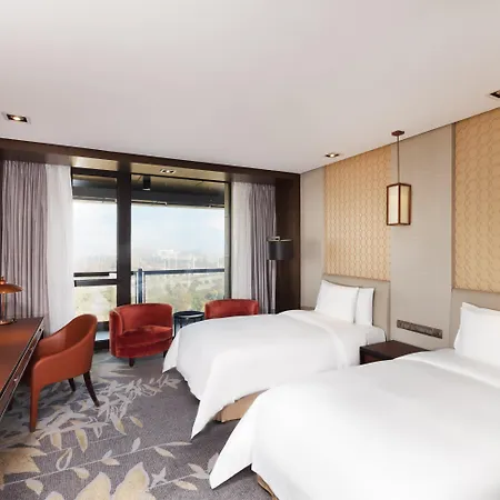 Crowne Plaza Xuzhou Dalong Lake By Ihg-3