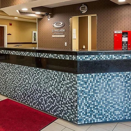 Econo Lodge Inn & Suites Natchitoches-2