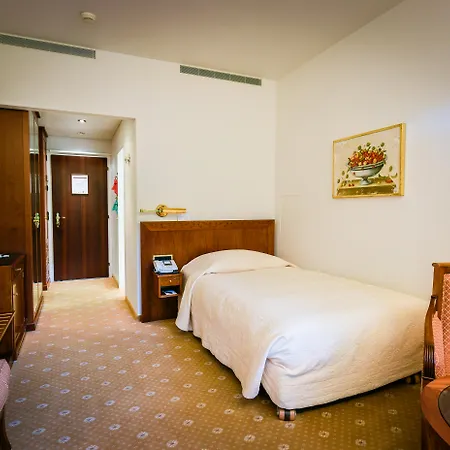 Castello Del Sole Beach Resort&Spa-3