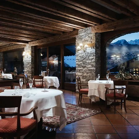 Relais Mont Blanc Hotel & Spa-2