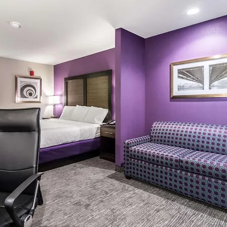 Econo Lodge Inn & Suites North Little Rock Near Riverfront-2