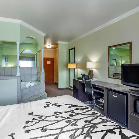 Sleep Inn & Suites Hewitt - South Waco-2