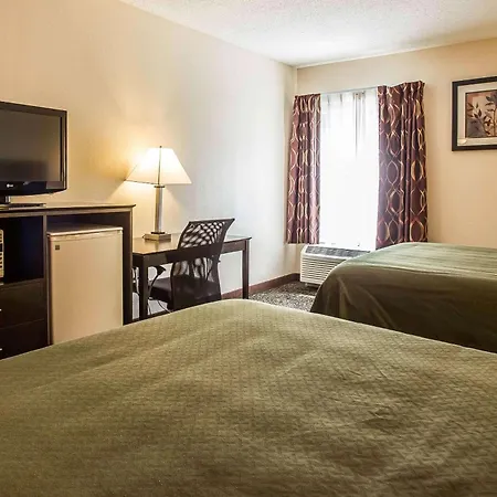 Quality Inn Union Us Hwy 176-2