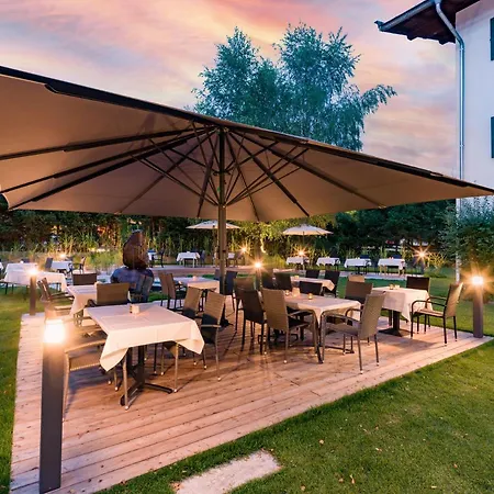 Sporthotel Austria-3