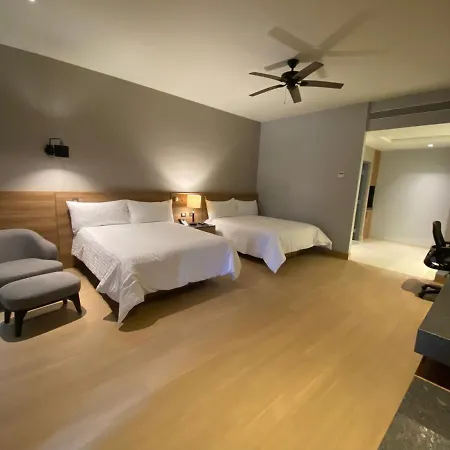Rivi Grand Hotel-3