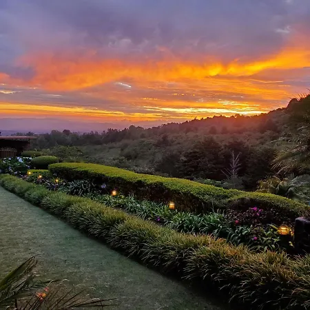 Finca Paraiso Mountain Retreat Near San Jose Airport-2