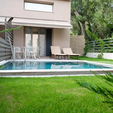 Scarabeo Suites & Villas Parga-2