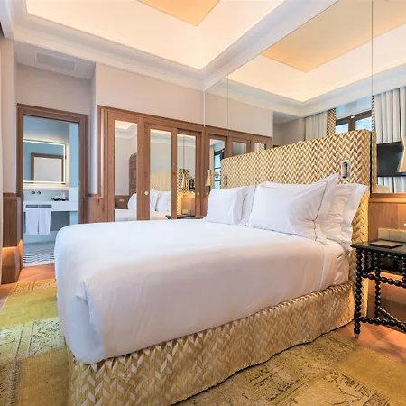 Palacio Solecio, A Small Luxury Hotel Of The World-2