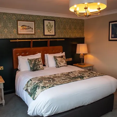The Red Lion Inn By Chef & Brewer Collection-3