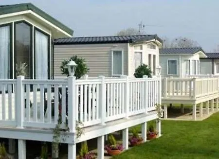 Luxury Whitstable Caravan-3