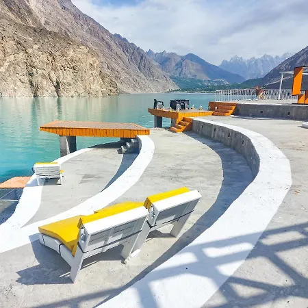 Luxus Hunza Attabad Lake Resort-3