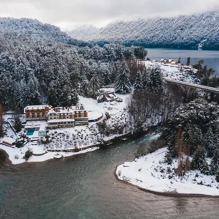 Correntoso Lake & River Hotel-3