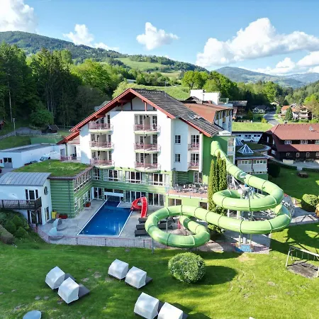 Familienhotel Trebesingerhof-3