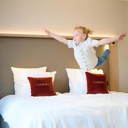 The Cornr Hotel-3