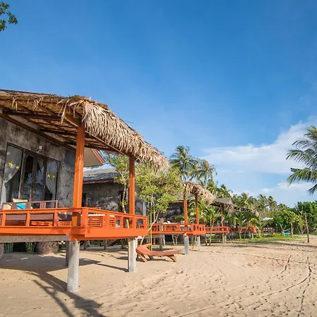 Islanda Hideaway Resort-2