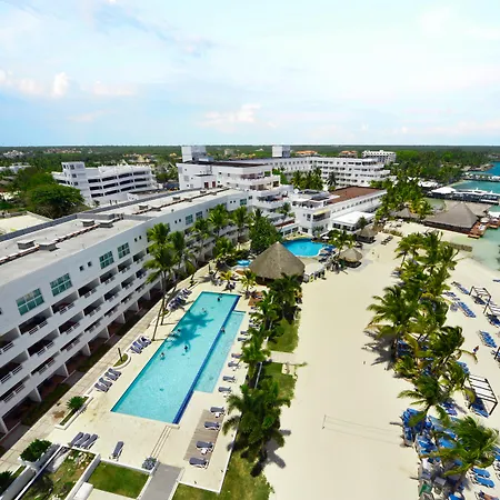 Be Live Experience Hamaca Suites-3