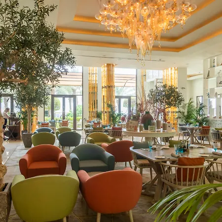 Fairmont The Palm-2