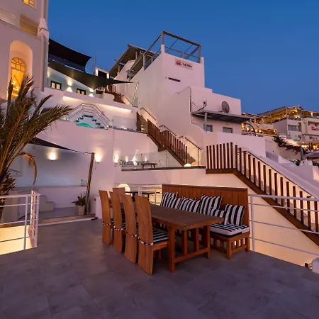 Daydream Luxury Suites-3
