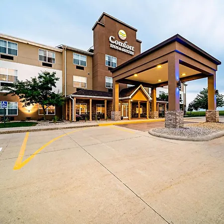 Comfort Inn & Suites Independence-2