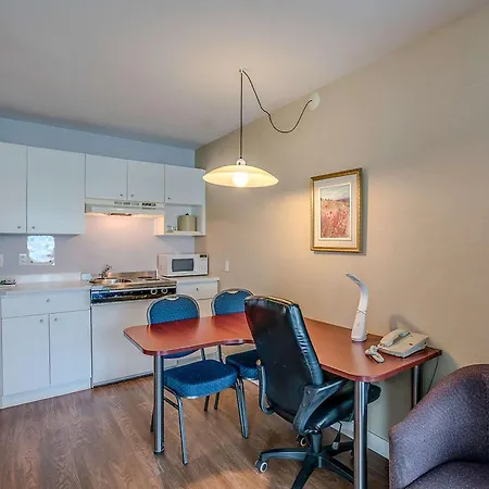 Quality Suites-3
