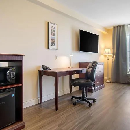 Comfort Inn & Suites-2