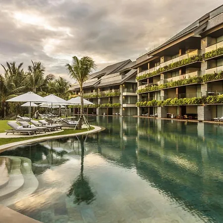 Como Uma Canggu-3