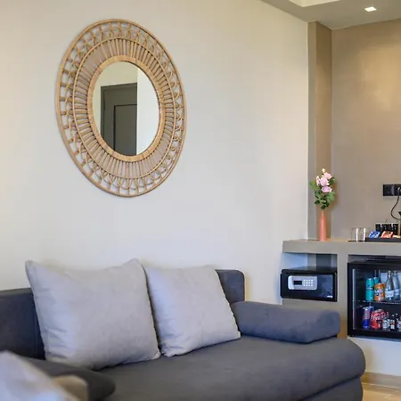 Nicolas Grand Suites, Adults Only-3