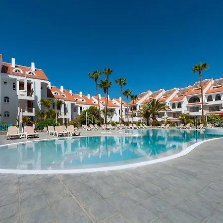 Paradise Park Fun Lifestyle Hotel-3