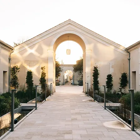 Hotel Chais Monnet & Spa-2
