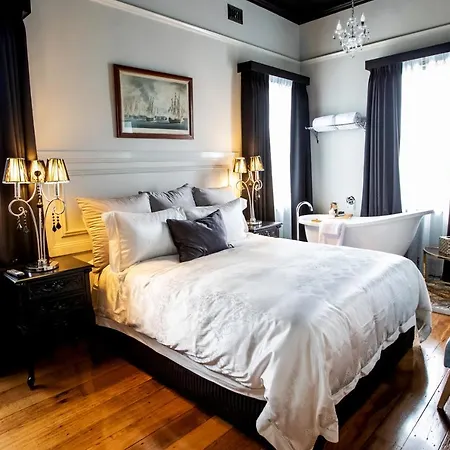 Hotel Australasia-3