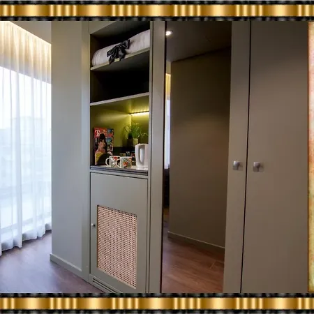 Hotel Jaguar Oporto - Is Near The Metro Has Free Parking And A Free Shuttle Service Between The Airport And The Hotel From 7Am To 8Pm-3
