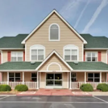 Radiant Inn And Suites-3