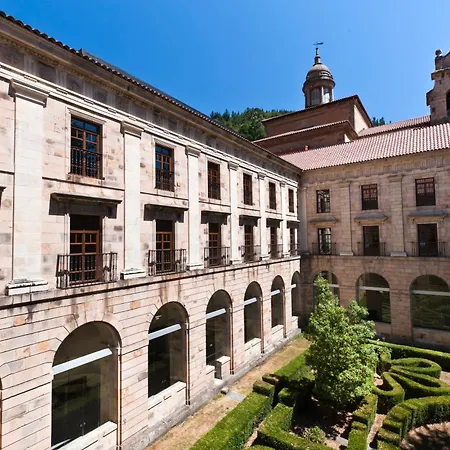 Parador De Corias-2